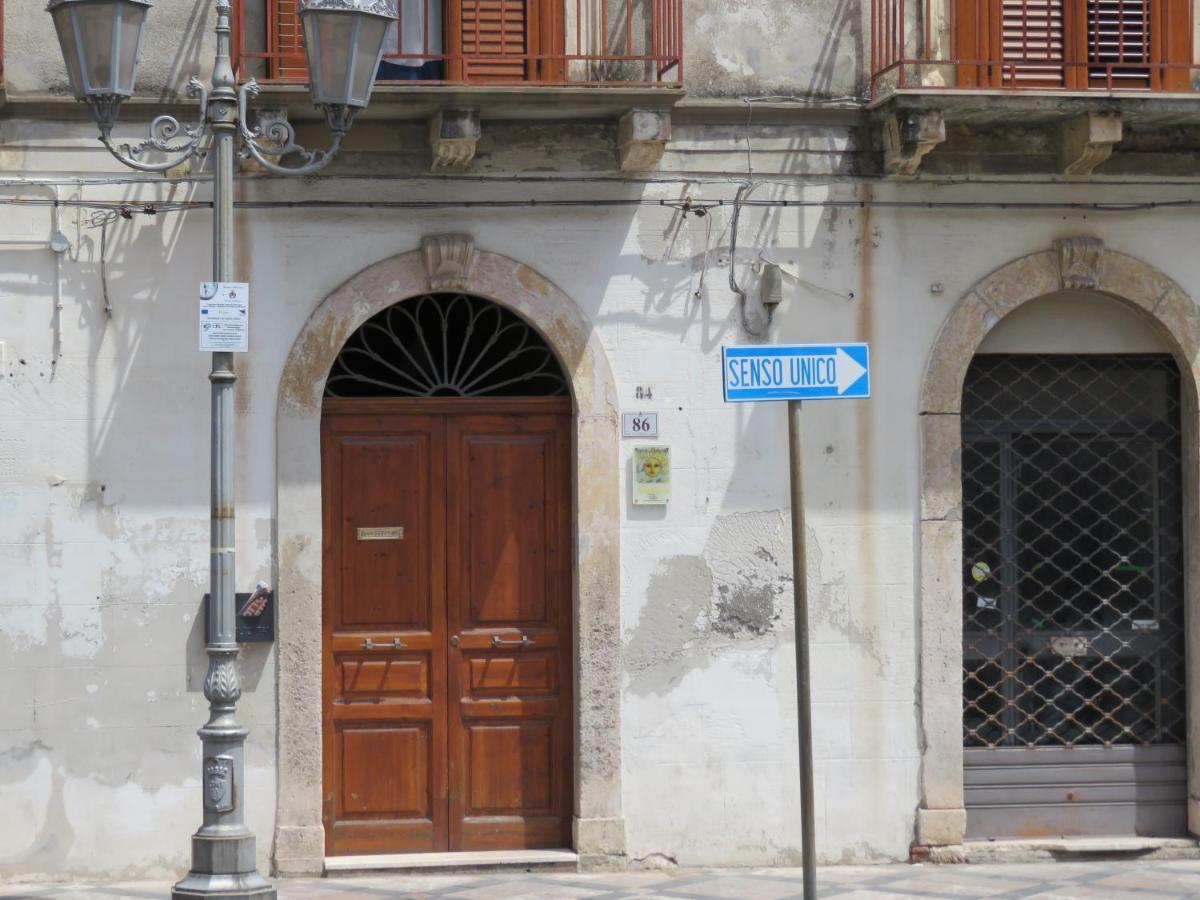 Casa Vacanze Sole & Luna Milazzo Exterior photo